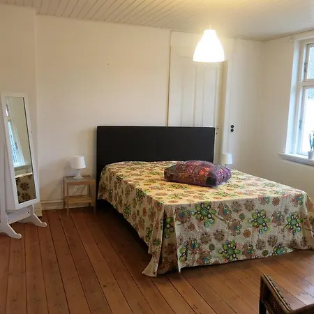 Miklagaard Bed & Breakfast *